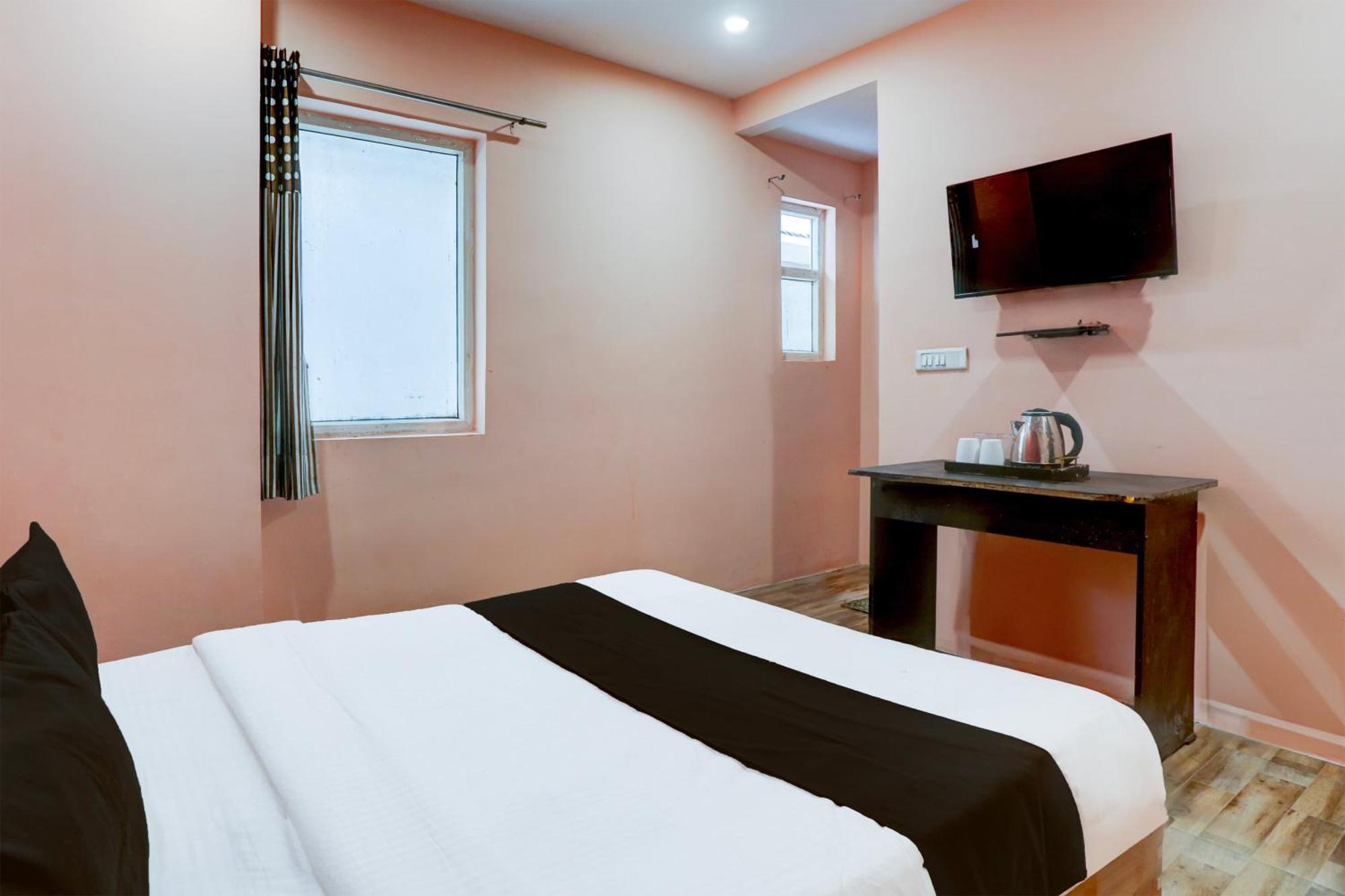 Super Hotel O S J Residency دلهي المظهر الخارجي الصورة