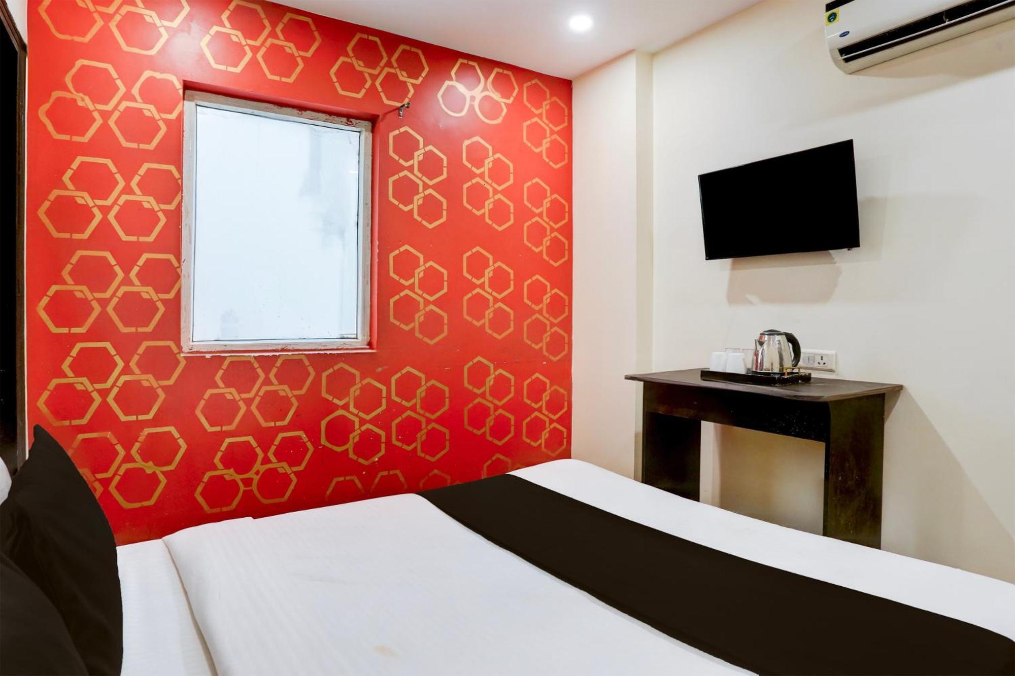 Super Hotel O S J Residency دلهي المظهر الخارجي الصورة